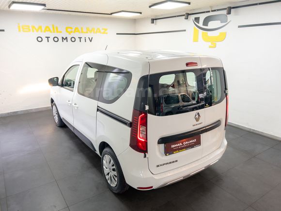 "%0 FAİZ KREDİ"2022 EXPRESS COMBI 1.5 BLUEDCI JOY "67.545 KM"
