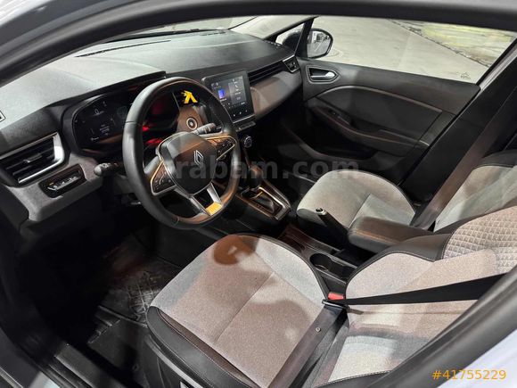 AKGÜL 34 2025 CLİO 1.0 TCE EVOLUTİON GSR-2 BOYASIZ %20 KDV'Lİ