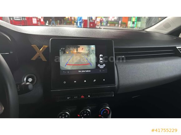 AKGÜL 34 2025 CLİO 1.0 TCE EVOLUTİON GSR-2 BOYASIZ %20 KDV'Lİ