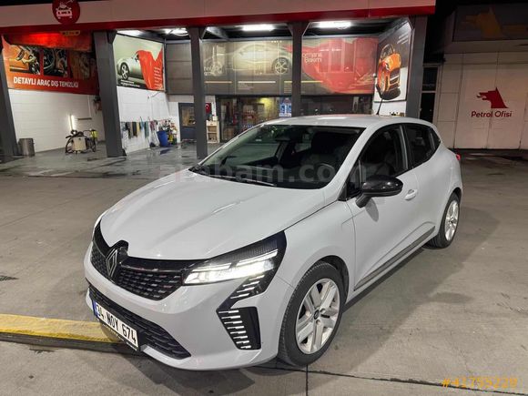 AKGÜL 34 2025 CLİO 1.0 TCE EVOLUTİON GSR-2 BOYASIZ %20 KDV'Lİ