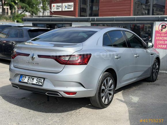 2024 RENAULT MEGANE 1.3 TCE İCON 35 BİN KM BOYASIZ