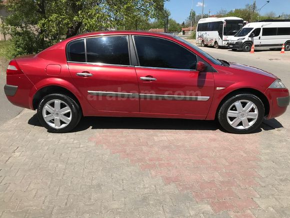 Sahibinden Renault Megane 1.6 Dynamique 2004 Model