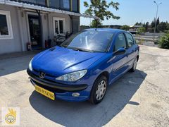 OTOPAZAR'DAN KREDİ KARTINA 12 TAKSİT OTOMATİK 2004 PEUGEOT 206