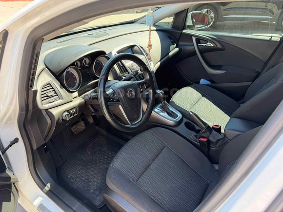 Otomatik Astra Şimdi Yeni Sahibini Bekliyor.