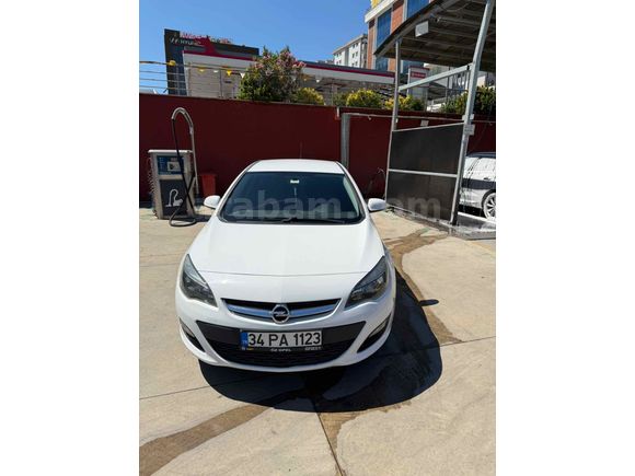 Otomatik Astra Şimdi Yeni Sahibini Bekliyor.