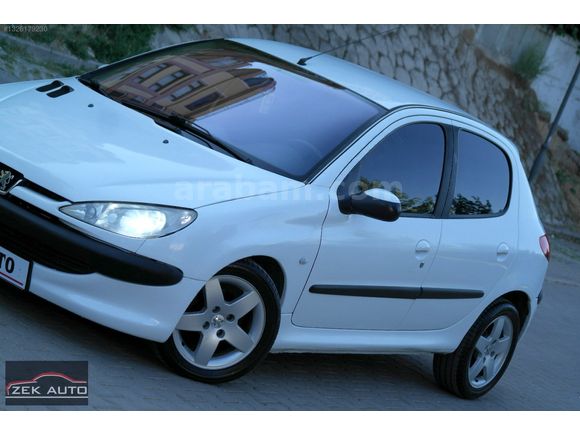 2003__MODEL__206__1.4__X-LİNE__BENZİNLİ__EMSALSİZ...