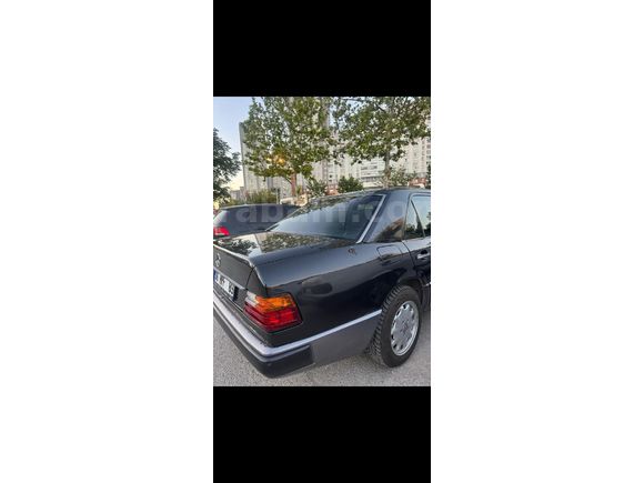 Sahibinden Mercedes - Benz 200 E 1990 Model