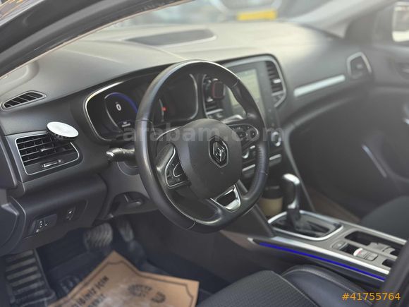 1.5DCİ İCON CAM TAVANLI HATASIZ