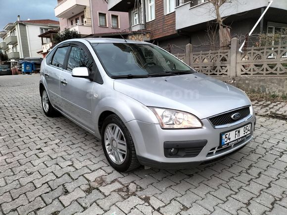 2005 FORD FOCUS 1.6 GHİA OTOMATİK
