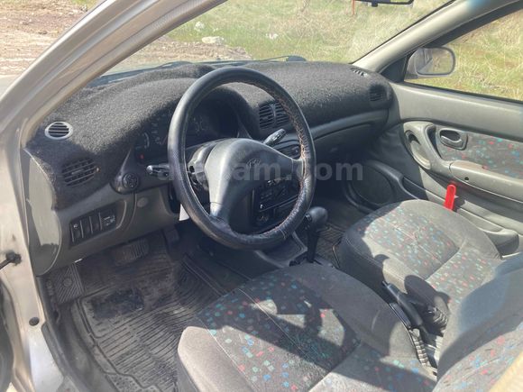 Sahibinden Hyundai Accent 1.5 GLS 1999 Model 
