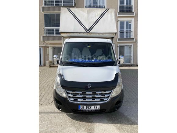 İŞİYLE BERABER SATILIK
 Renault Master 2.3 DCi 