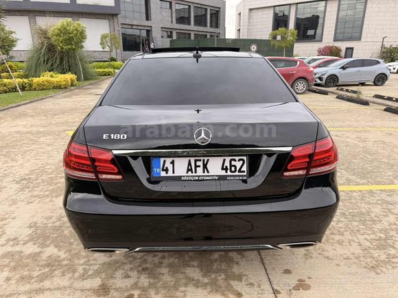 MERCEDES E 180 CAM TAVAN