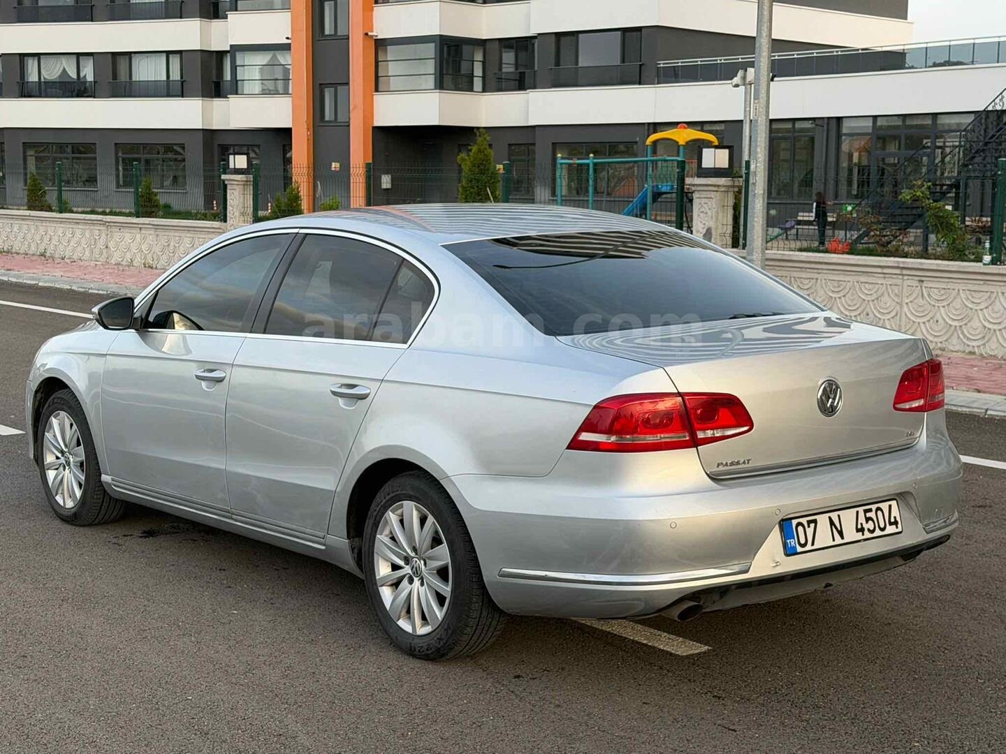 Galeriden Volkswagen Passat 1.4 TSi BlueMotion Comfortline 2014 Model Afyonkarahisar 161.000 km Gri 5