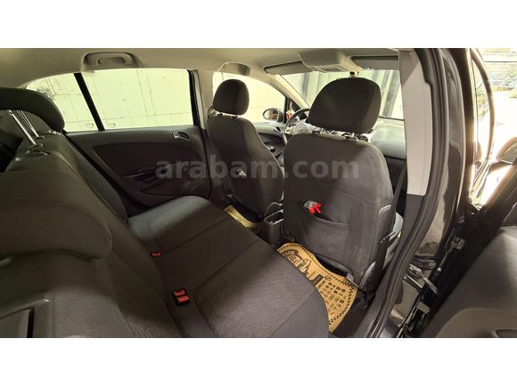 Sahibinden Opel Corsa 1.4 Twinport Active 2013 Model