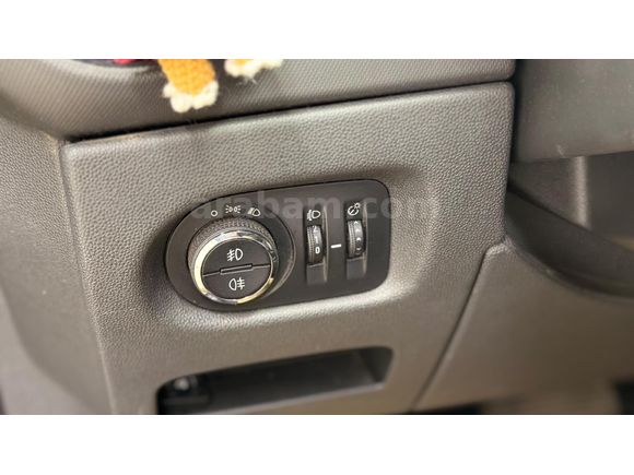 Sahibinden Opel Corsa 1.4 Twinport Active 2013 Model