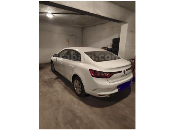 Sahibinden Renault Megane 1.3 TCe Touch 2025 Model
