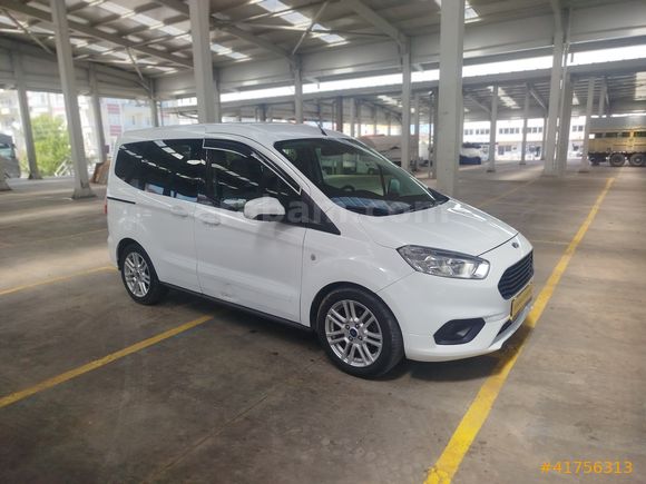 HATASIZ FORD COURİER 1.0 TİTANUM 2022 MODEL