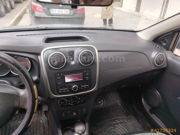 DACİA SANDERO 2015 STEPWAY SINIF TEMİZLİKTE