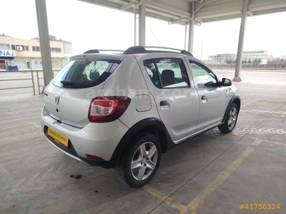 DACİA SANDERO 2015 STEPWAY SINIF TEMİZLİKTE