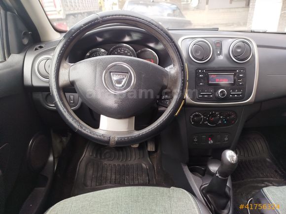 DACİA SANDERO 2015 STEPWAY SINIF TEMİZLİKTE