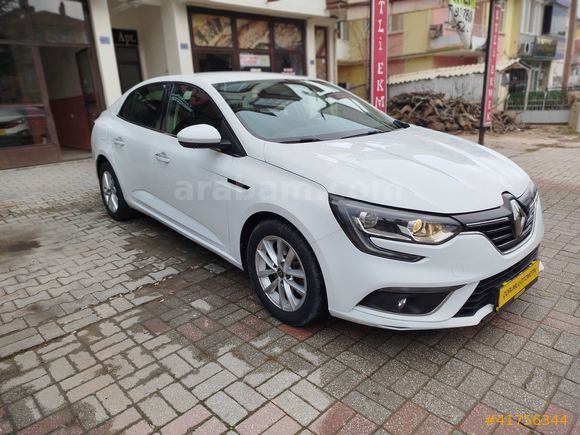 RENAULT MEGANE 2020 MODEL TOUCH PAKET TERTEMİZ