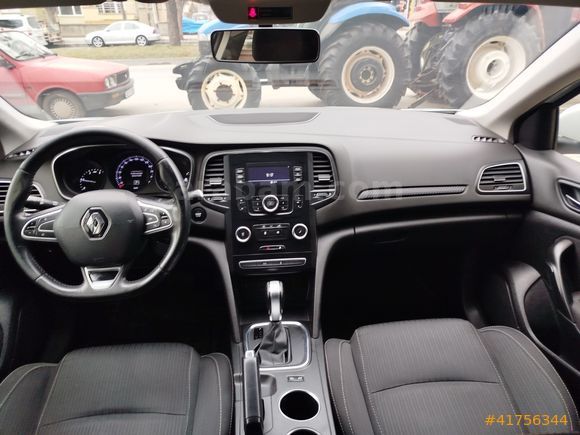 RENAULT MEGANE 2020 MODEL TOUCH PAKET TERTEMİZ