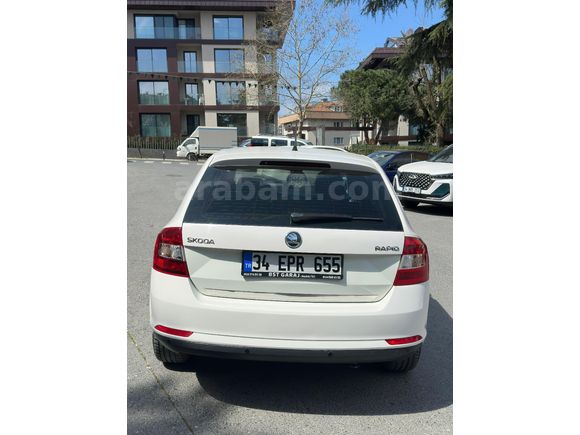 Sahibinden Skoda Rapid 1.6 CR TDI Spaceback Ambition 2014 Model