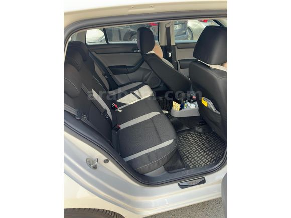 Sahibinden Skoda Rapid 1.6 CR TDI Spaceback Ambition 2014 Model