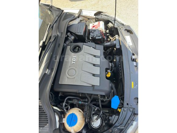 Sahibinden Skoda Rapid 1.6 CR TDI Spaceback Ambition 2014 Model