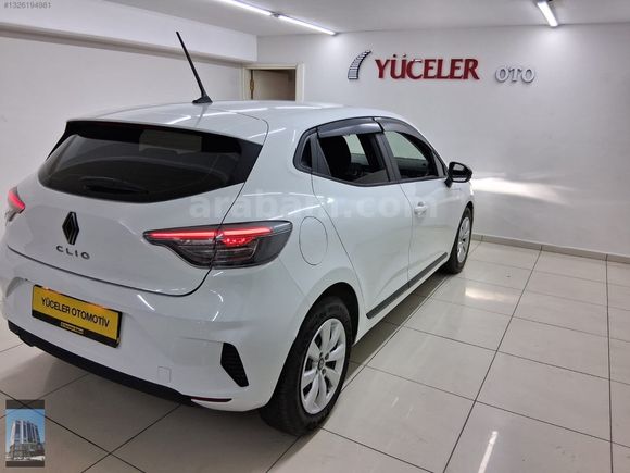 YÜCELER OTO'DAN 2023 MODEL RENAULT CLİO 1.0 SCE KDV%20 HATASIZ