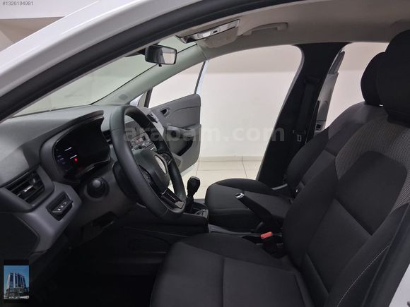 YÜCELER OTO'DAN 2023 MODEL RENAULT CLİO 1.0 SCE KDV%20 HATASIZ