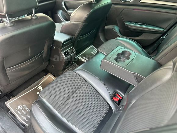 RENAULT MEGANE  2018 MODEL OTOMATİK VİTES 
