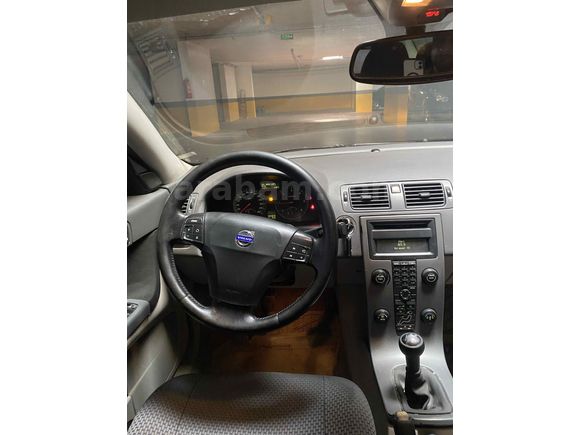 Sahibinden Volvo S40 1.6 D 2005 Model 