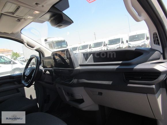 BÜYÜKSOYLU'DAN 2025 TRANSIT CUSTOM 320S 2+1 DELUX AT İZALASYONLU