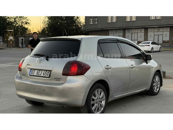 Fiyat Düştü Sahibinden Toyota Auris 1.4 D-4D Elegant 2009 Model 