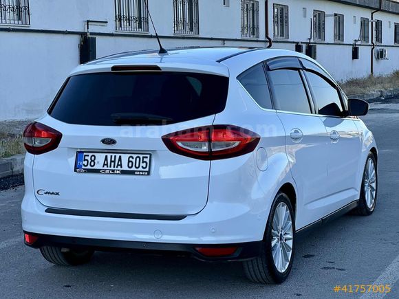 Takas olur Dizel otomatik hatasız düşük km cam tavan