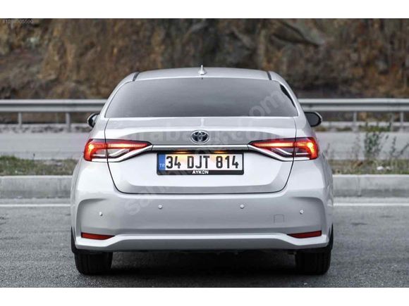 Sahibinden Toyota Corolla 1.8 Hybrid Dream 2020 Model 