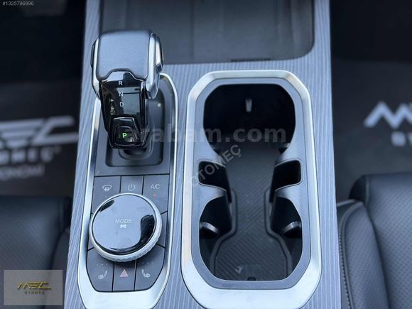 OTOMEÇ'DEN 2024 JAECOO EVOLVE 4X4 19.000KM CAM TAVAN