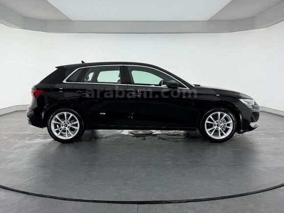 otomobil Audi A3 Sportback 35 TFSI Advanced