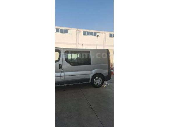 Galeriden Renault Trafic Multix 1.9 dCi Grand Confort 2006 Model Bursa