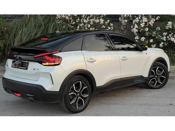 2023 E-C4 SHİNE BOLD HATASIZ-BOYASIZ 52.000KM