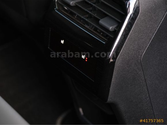 OTOSTORE'DAN 3008 1.2 Hybrid GT e-DCS6 2026