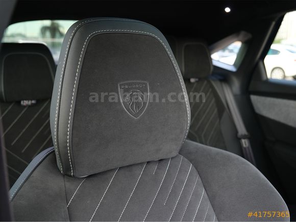 OTOSTORE'DAN 3008 1.2 Hybrid GT e-DCS6 2026