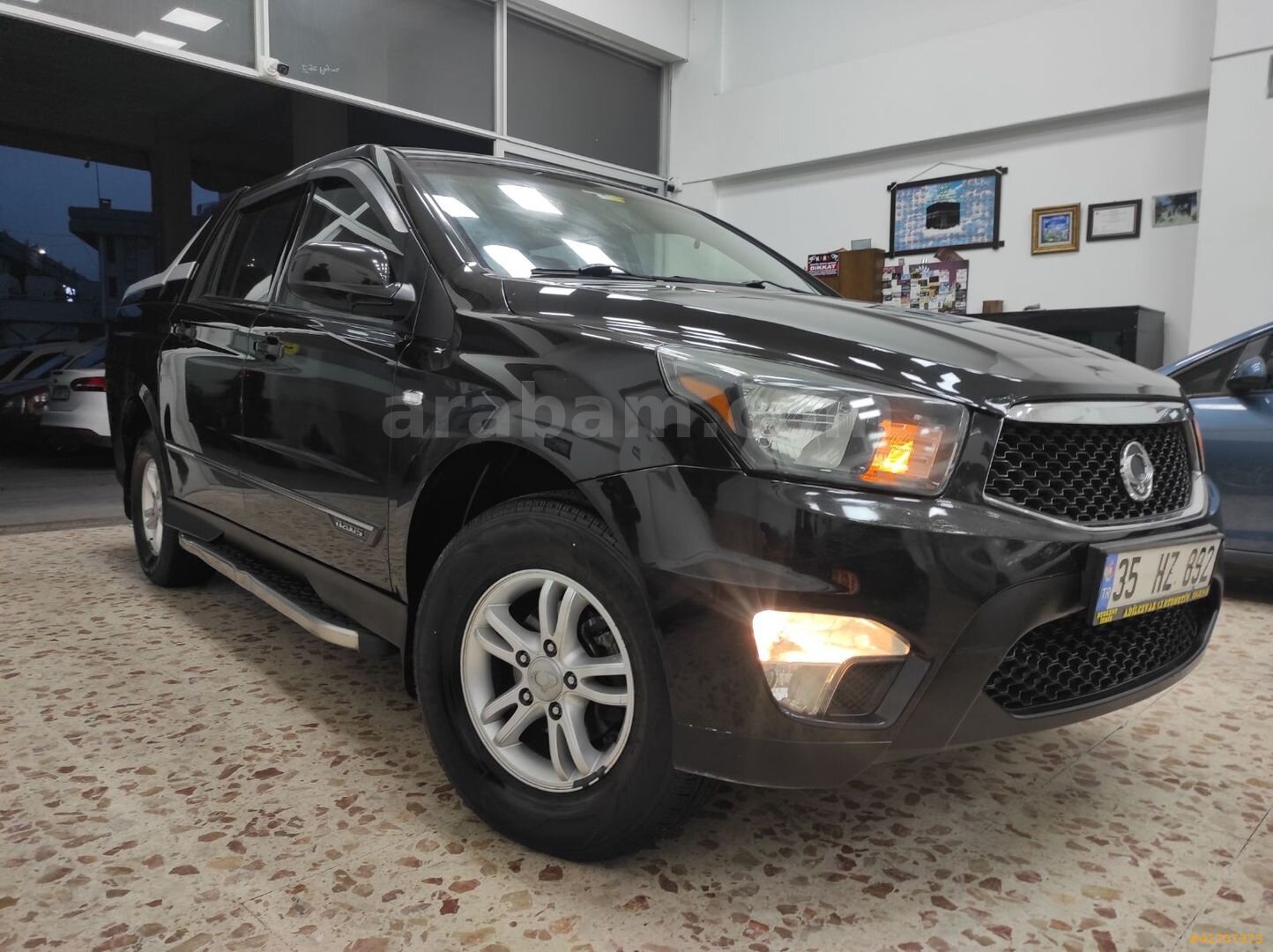 Galeriden KGM SsangYong Korando Sports 2.0 e-XDI 2013 Model İzmir 227.000 km Siyah 7