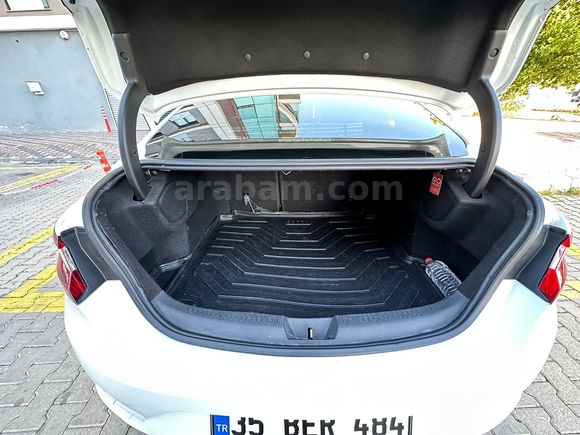 SAHİBİNDEN DEĞİŞENSİZ OTOMOTİK MEGANE 4 