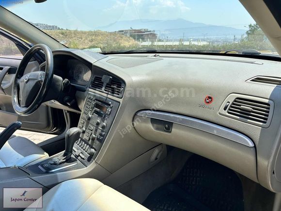 VOLVO S60 2.3 T5 SANROOF DERİ DÖŞEME