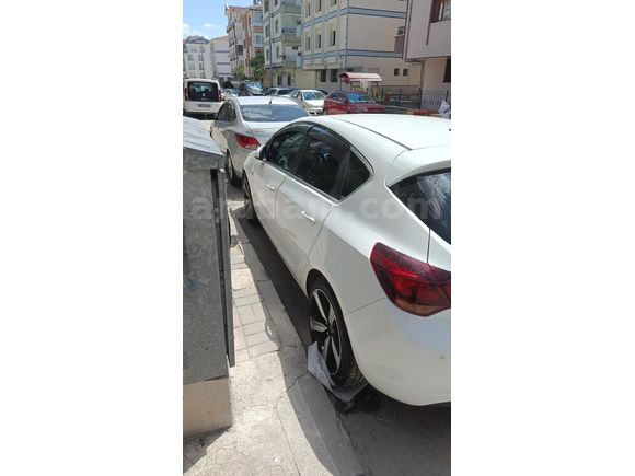 Sahibinden Opel Astra 1.6 Sport 2011 Model