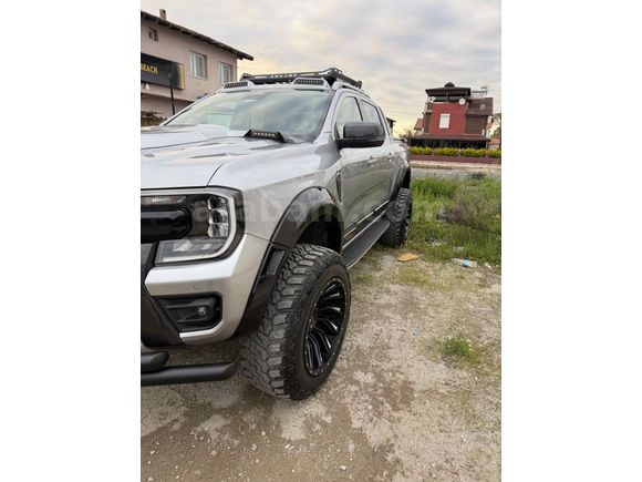Sahibinden Ford Ranger 2.0 EcoBlue 4x4 Wildtrak  2024 Model İzmir