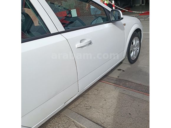 Sahibinden Opel Astra 1.6 Essentia 2012 Model