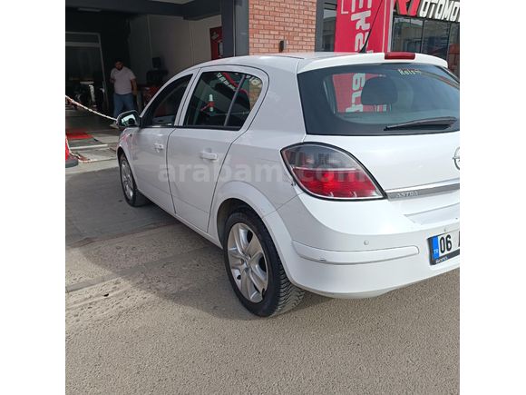 Sahibinden Opel Astra 1.6 Essentia 2012 Model